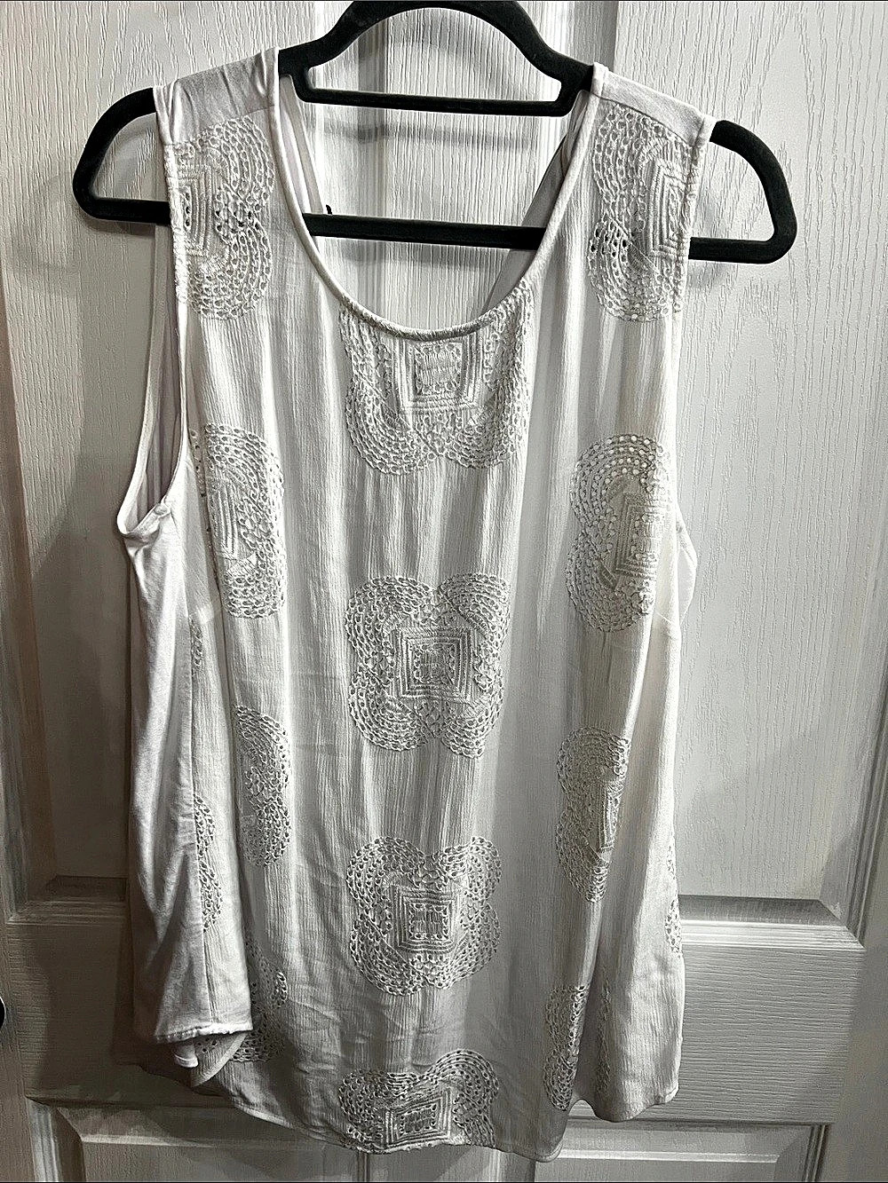 Calvin Klein Geometric Tunic in White Size Medium Like New